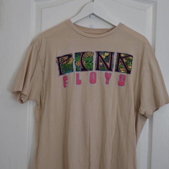 Pink Floyd at Marquee, London Concert Shirt, Size Large - Picture 1 of 4